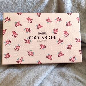 Coach gift box